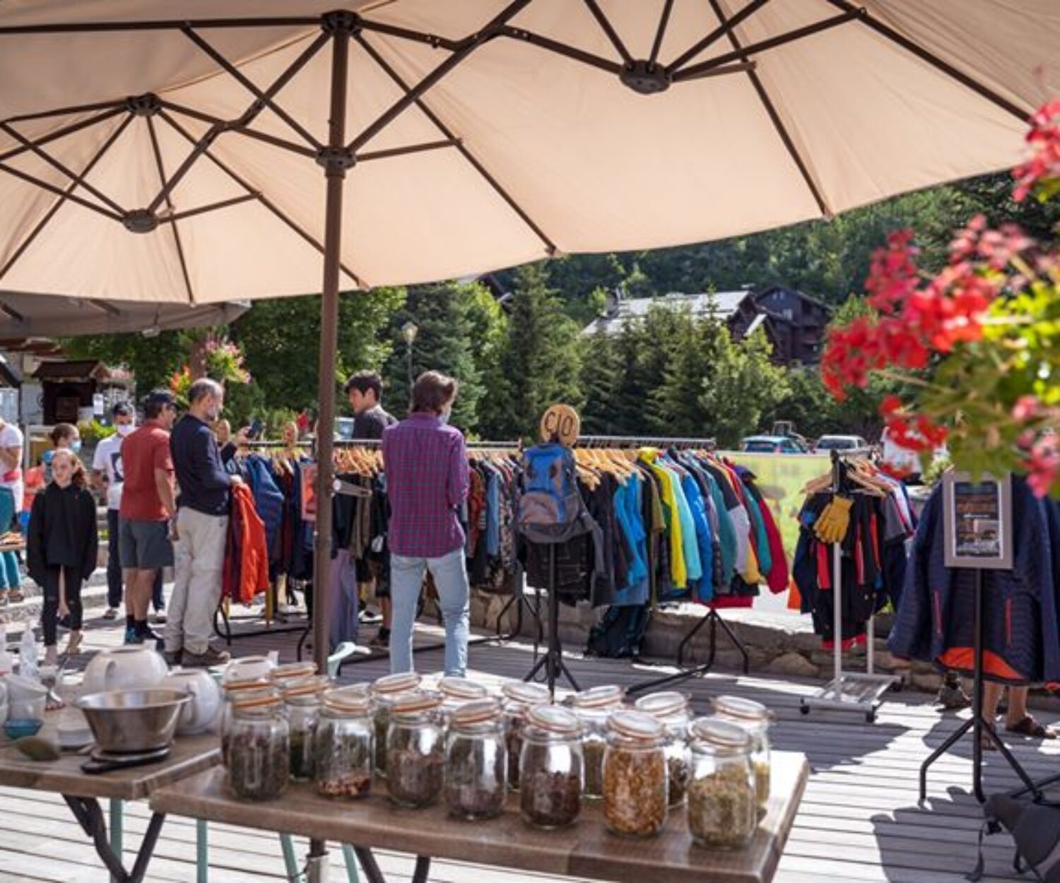 Spruce up your wardrobe for a good cause!